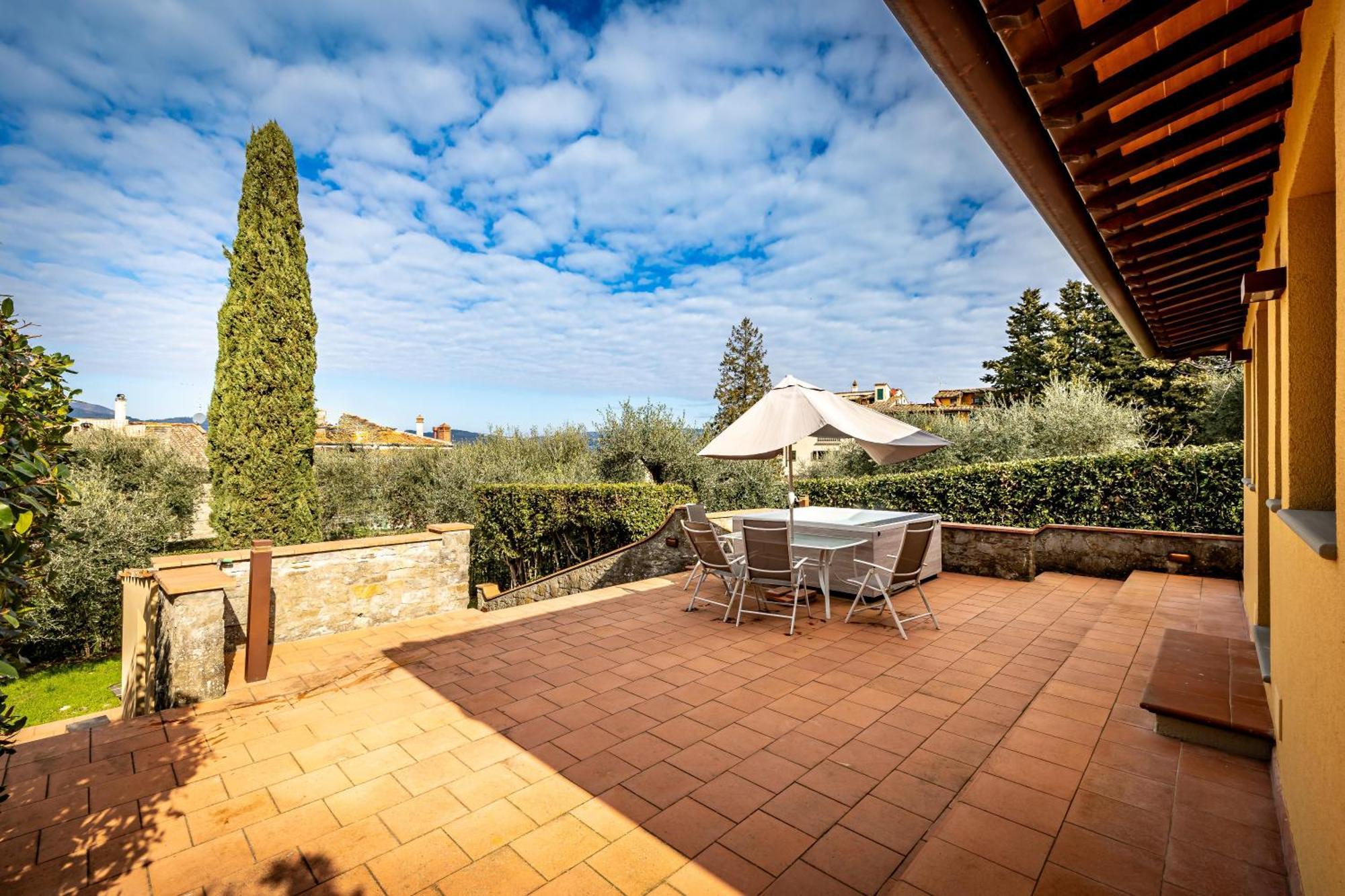 Yid Cozy House In Fiesole With Jacuzzi Exterior foto
