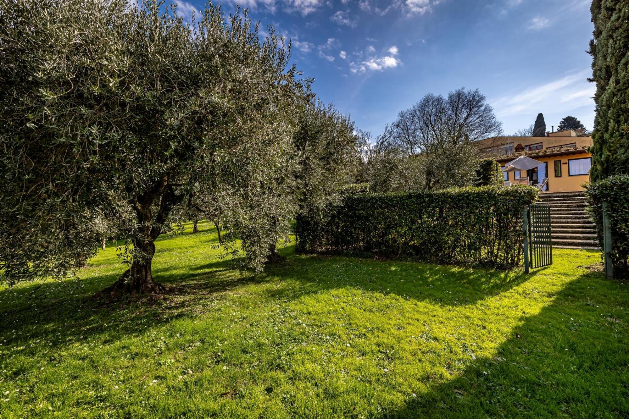 Yid Cozy House In Fiesole With Jacuzzi Exterior foto